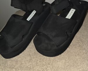 ellemenno Black Espadrille Sandals